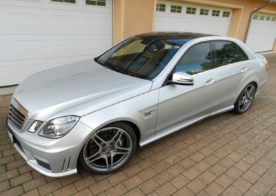 Mercedes E63 AMG