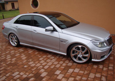 Mercedes E63 AMG